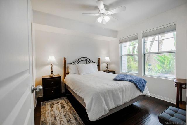 810 Harbor Cliff Way 230, Oceanside, CA 92054