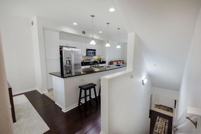 810 Harbor Cliff Way 230, Oceanside, CA 92054