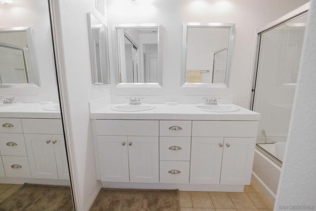 810 Harbor Cliff Way 230, Oceanside, CA 92054