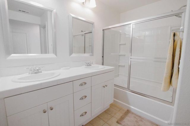 810 Harbor Cliff Way 230, Oceanside, CA 92054