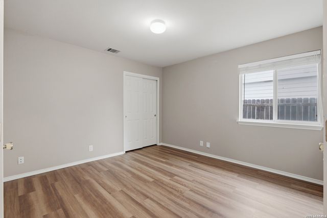 9119 Laguna Hills, Selma, TX 78154