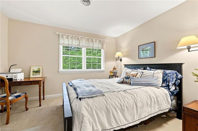 4301 Oakcliffe Road, Greensboro, NC 27406