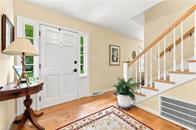 4301 Oakcliffe Road, Greensboro, NC 27406