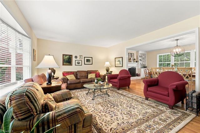 4301 Oakcliffe Road, Greensboro, NC 27406