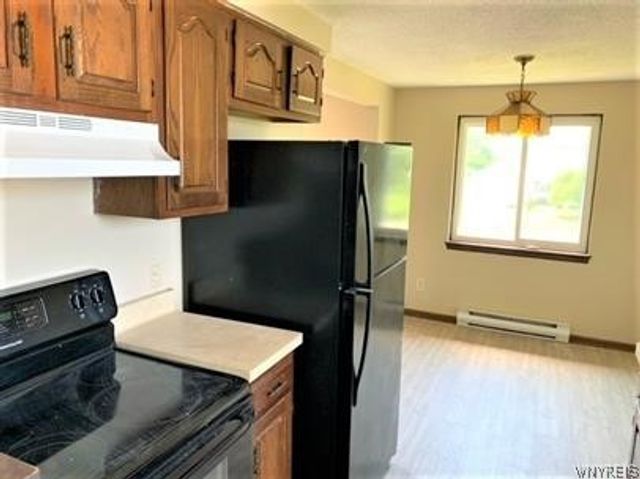 6943 Witmer Road, Wheatfield, NY 14120