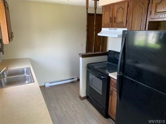 6943 Witmer Road, Wheatfield, NY 14120