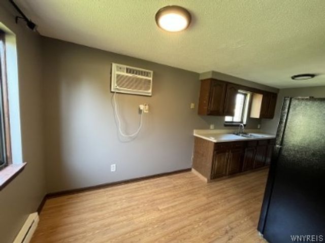 6943 Witmer Road, Wheatfield, NY 14120