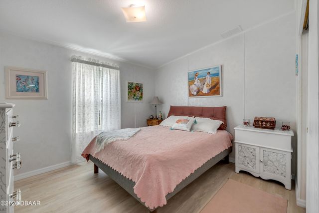 290 Navajo Drive, Oak Hill, FL 32759