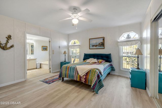 290 Navajo Drive, Oak Hill, FL 32759