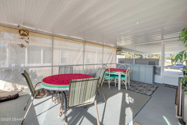 290 Navajo Drive, Oak Hill, FL 32759