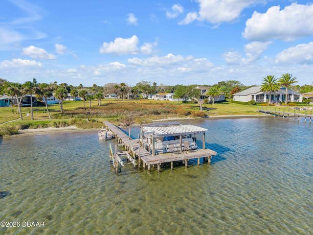 290 Navajo Drive, Oak Hill, FL 32759