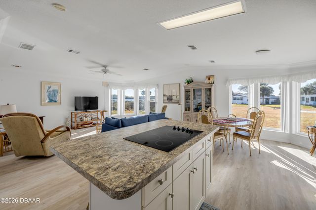 290 Navajo Drive, Oak Hill, FL 32759