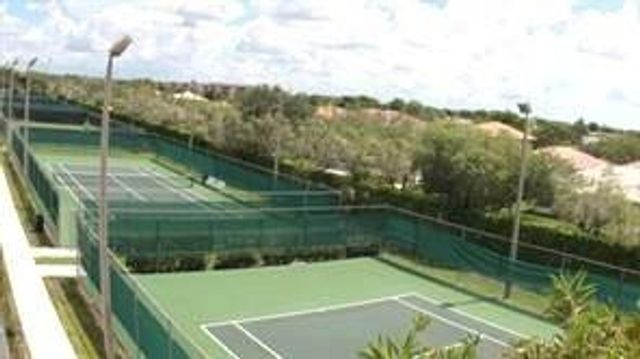 9587 Weldon Circle B311, Tamarac, FL 33321