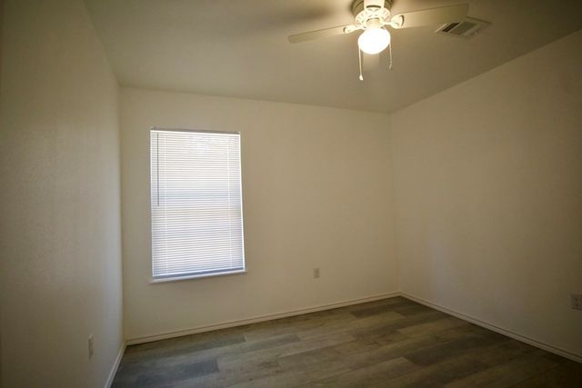 14192 Campfire Circle, Log Cabin, TX 75148