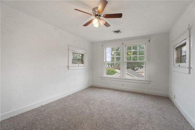 704 Lincoln Street, Coffeyville, KS 67337