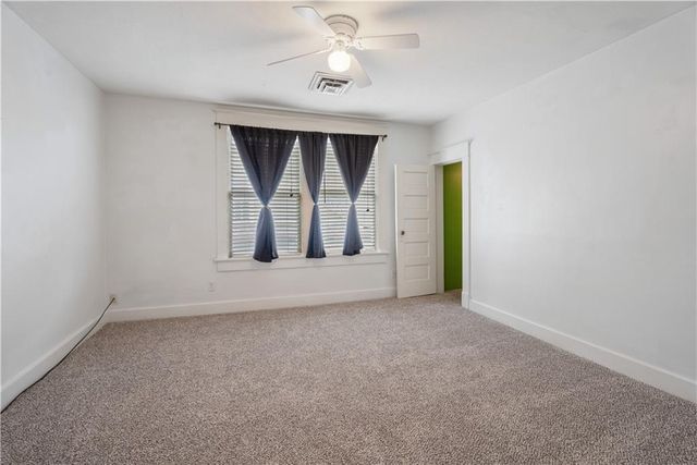 704 Lincoln Street, Coffeyville, KS 67337