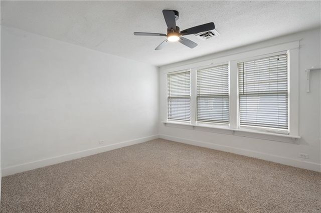 704 Lincoln Street, Coffeyville, KS 67337