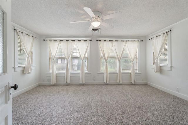 704 Lincoln Street, Coffeyville, KS 67337