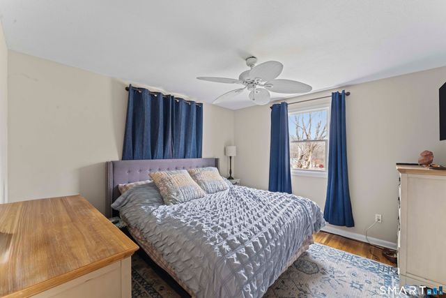 1 Hawthorne Cove Road, Danbury, CT 06811