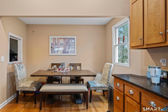 1 Hawthorne Cove Road, Danbury, CT 06811