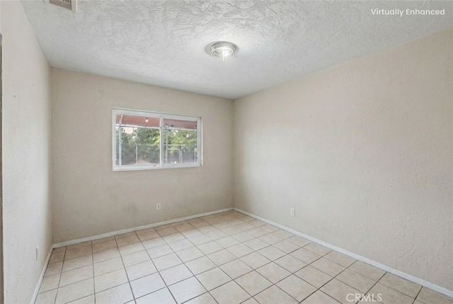 442 N Victoria, San Jacinto, CA 92583