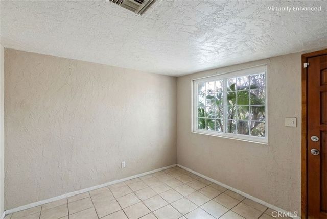 442 N Victoria, San Jacinto, CA 92583