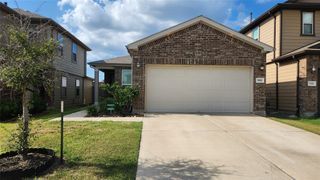 9818 Mills Field Drive, Houston, TX 77070