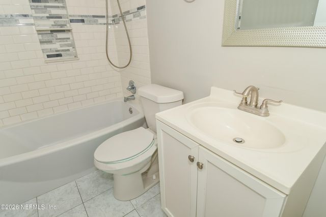 11665 SUMMER TREE Road N, Jacksonville, FL 32246