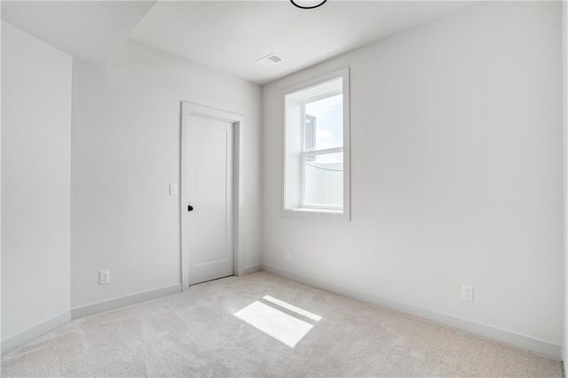 2604 NE Crestview Street, Blue Springs, MO 64029