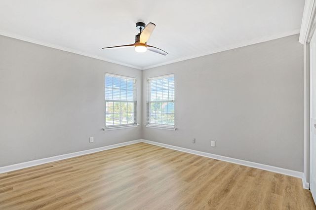 1931 Bent Grass Dr Apt H, Surfside Beach, SC 29575
