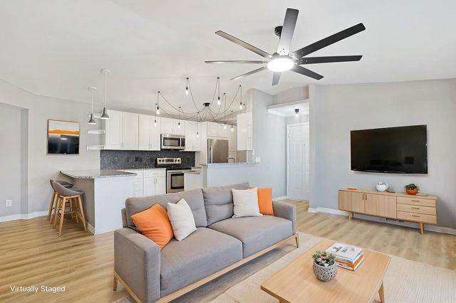 1931 Bent Grass Dr Apt H, Surfside Beach, SC 29575