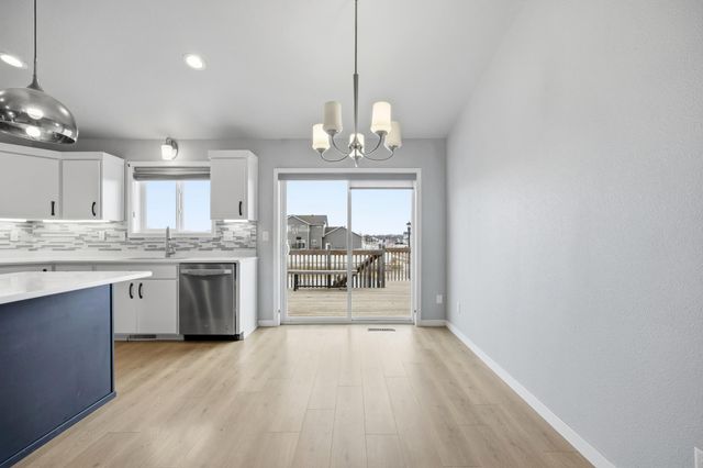 2733 Divide Street W, West Fargo, ND 58078