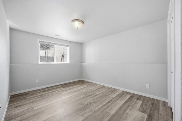 2733 Divide Street W, West Fargo, ND 58078