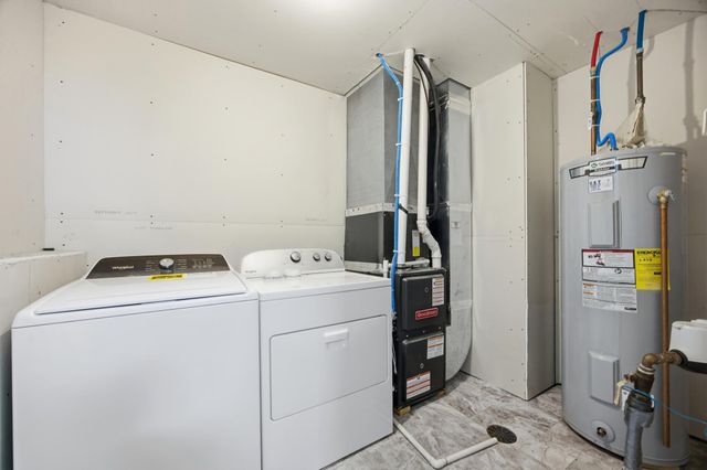 2733 Divide Street W, West Fargo, ND 58078