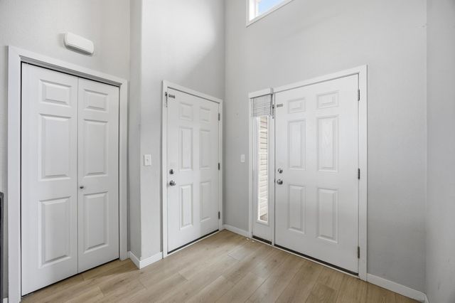 2733 Divide Street W, West Fargo, ND 58078