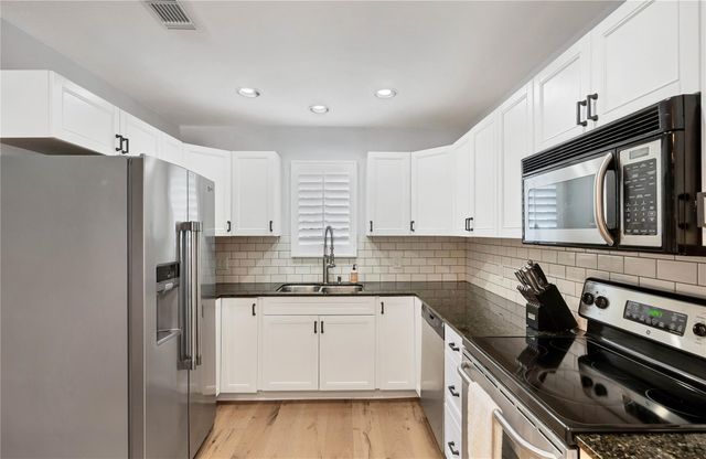 2605 Enfield RD 221, Austin, TX 78703