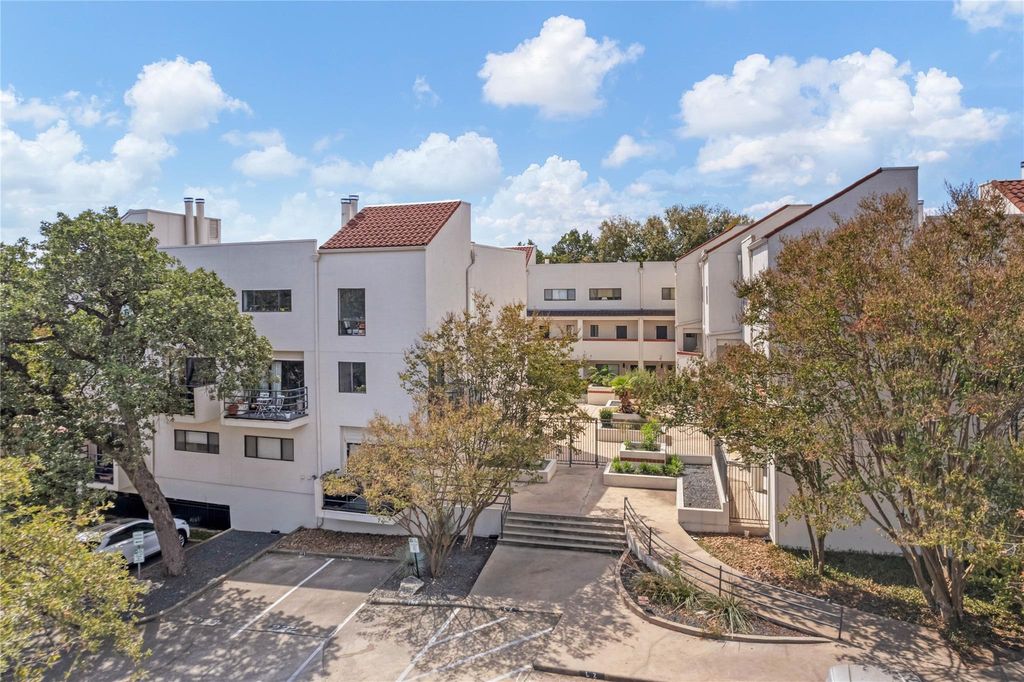 2605 Enfield RD 221, Austin, TX 78703