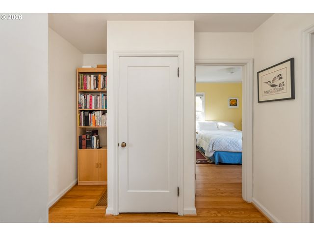 2205 Ne MASON St, Portland, OR 97211