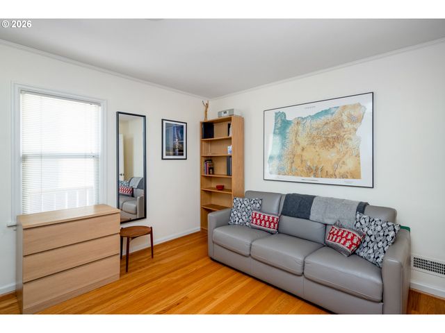 2205 Ne MASON St, Portland, OR 97211