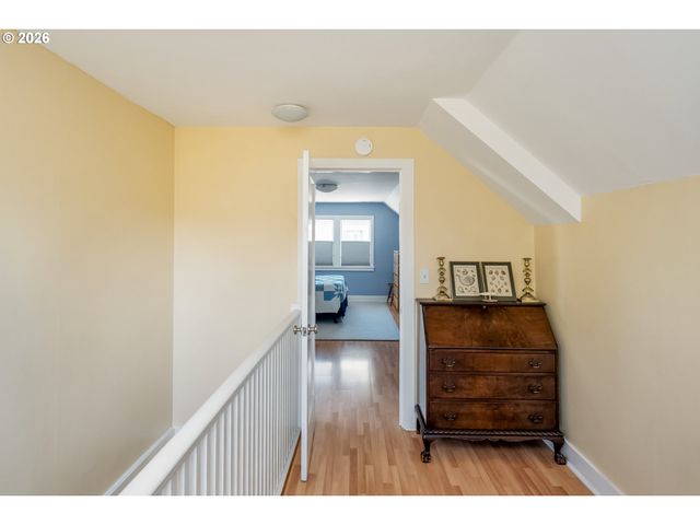 2205 Ne MASON St, Portland, OR 97211