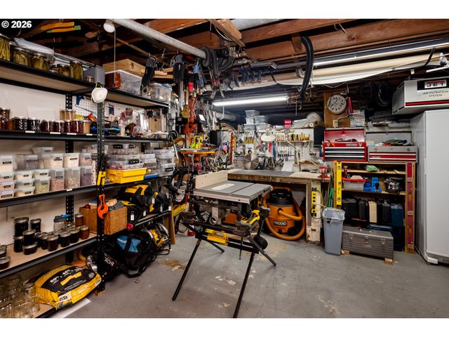 2205 Ne MASON St, Portland, OR 97211