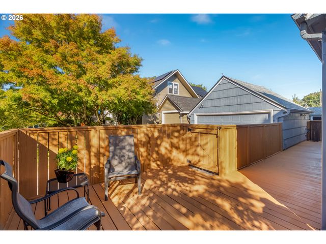 2205 Ne MASON St, Portland, OR 97211
