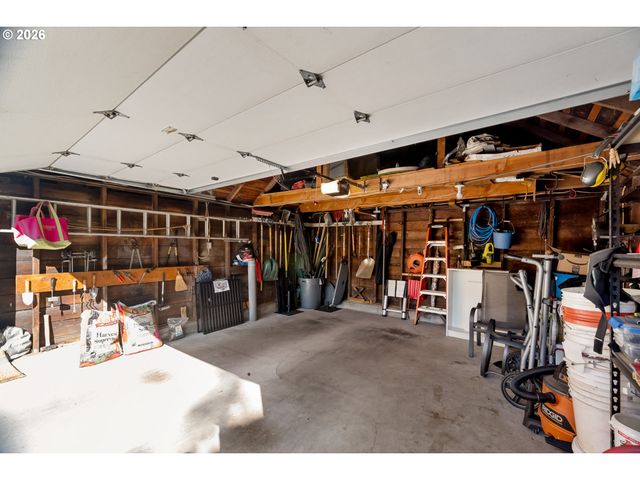 2205 Ne MASON St, Portland, OR 97211