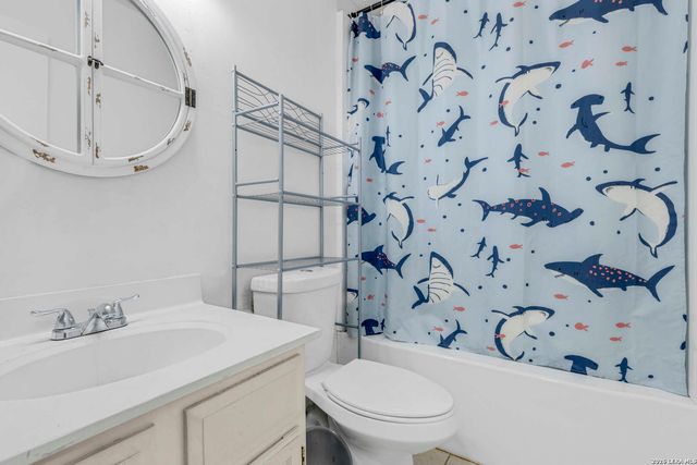 12027 Wilderness Trail, Live Oak, TX 78233