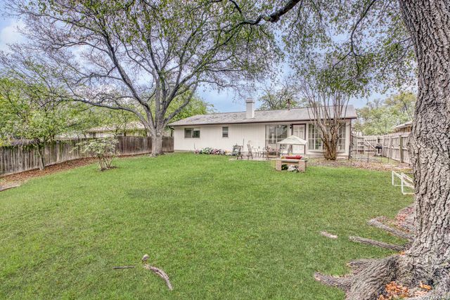 12027 Wilderness Trail, Live Oak, TX 78233