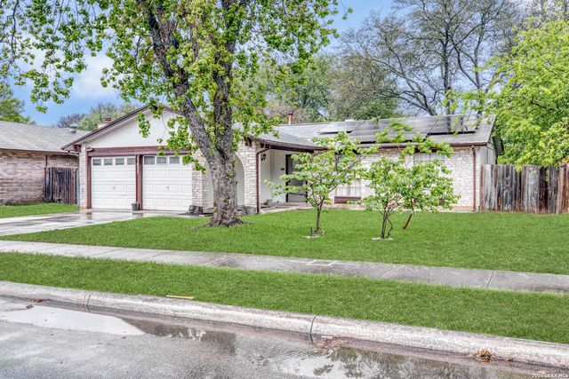 12027 Wilderness Trail, Live Oak, TX 78233