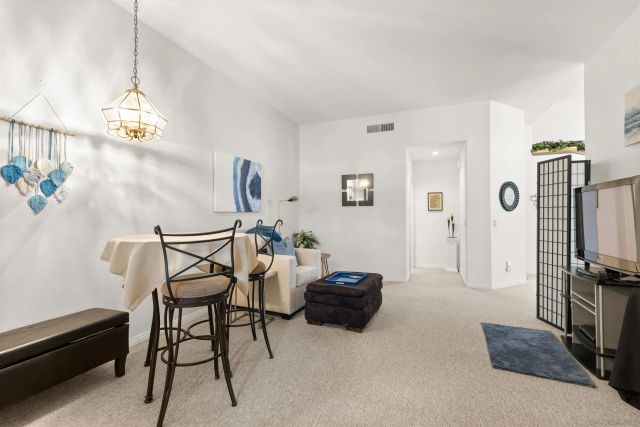 1455 Caminito Solidago, La Jolla, CA 92037