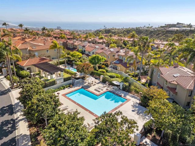 1455 Caminito Solidago, La Jolla, CA 92037