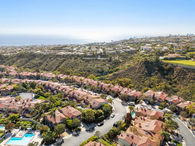 1455 Caminito Solidago, La Jolla, CA 92037