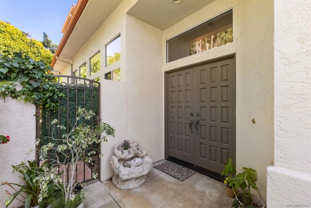 1455 Caminito Solidago, La Jolla, CA 92037
